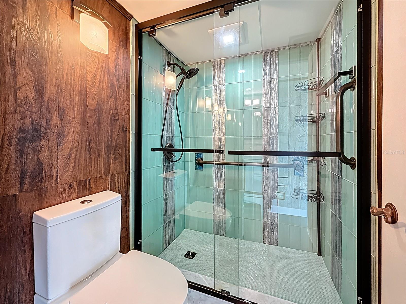 Image 51 of 98 For 1 Key Capri  201e