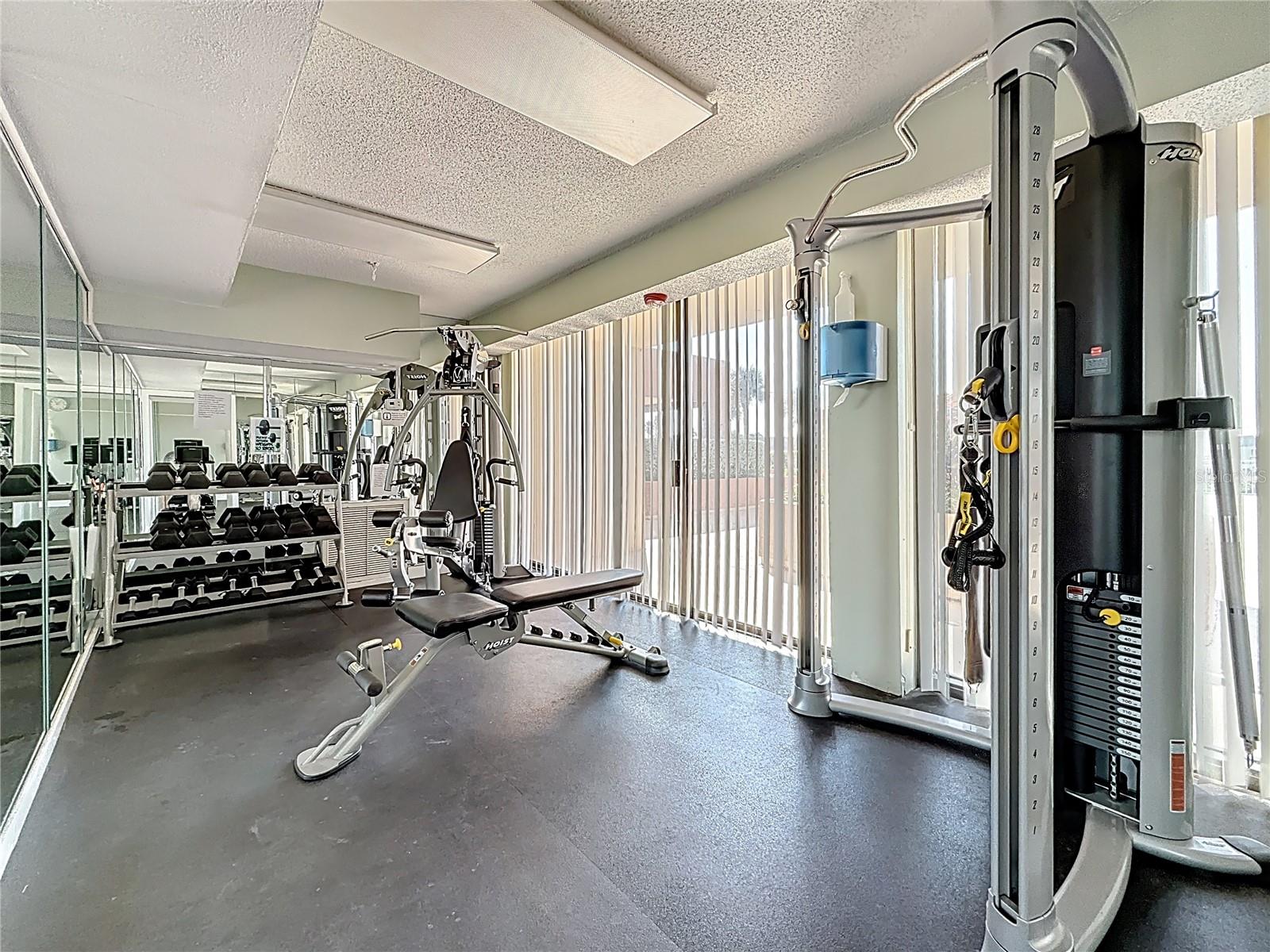 Image 66 of 98 For 1 Key Capri  201e