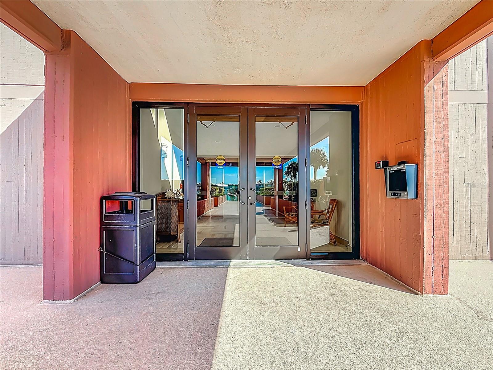 Image 7 of 98 For 1 Key Capri  201e