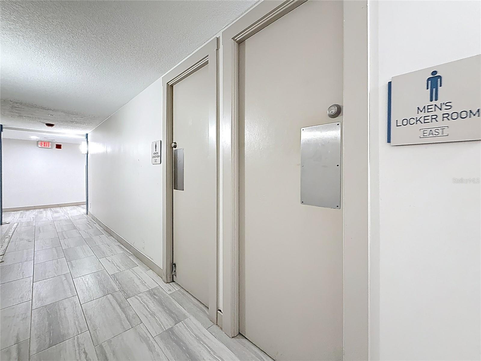 Image 70 of 98 For 1 Key Capri  201e