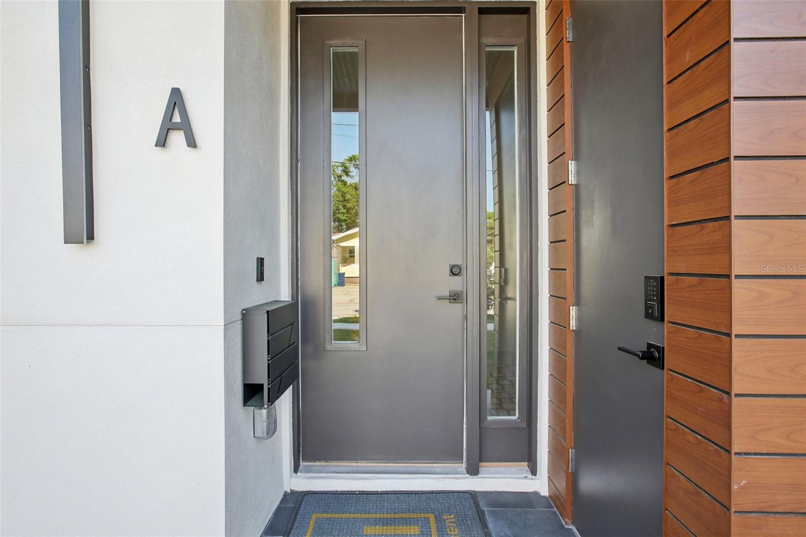 Image 4 of 40 For 1412 Moody Avenue A