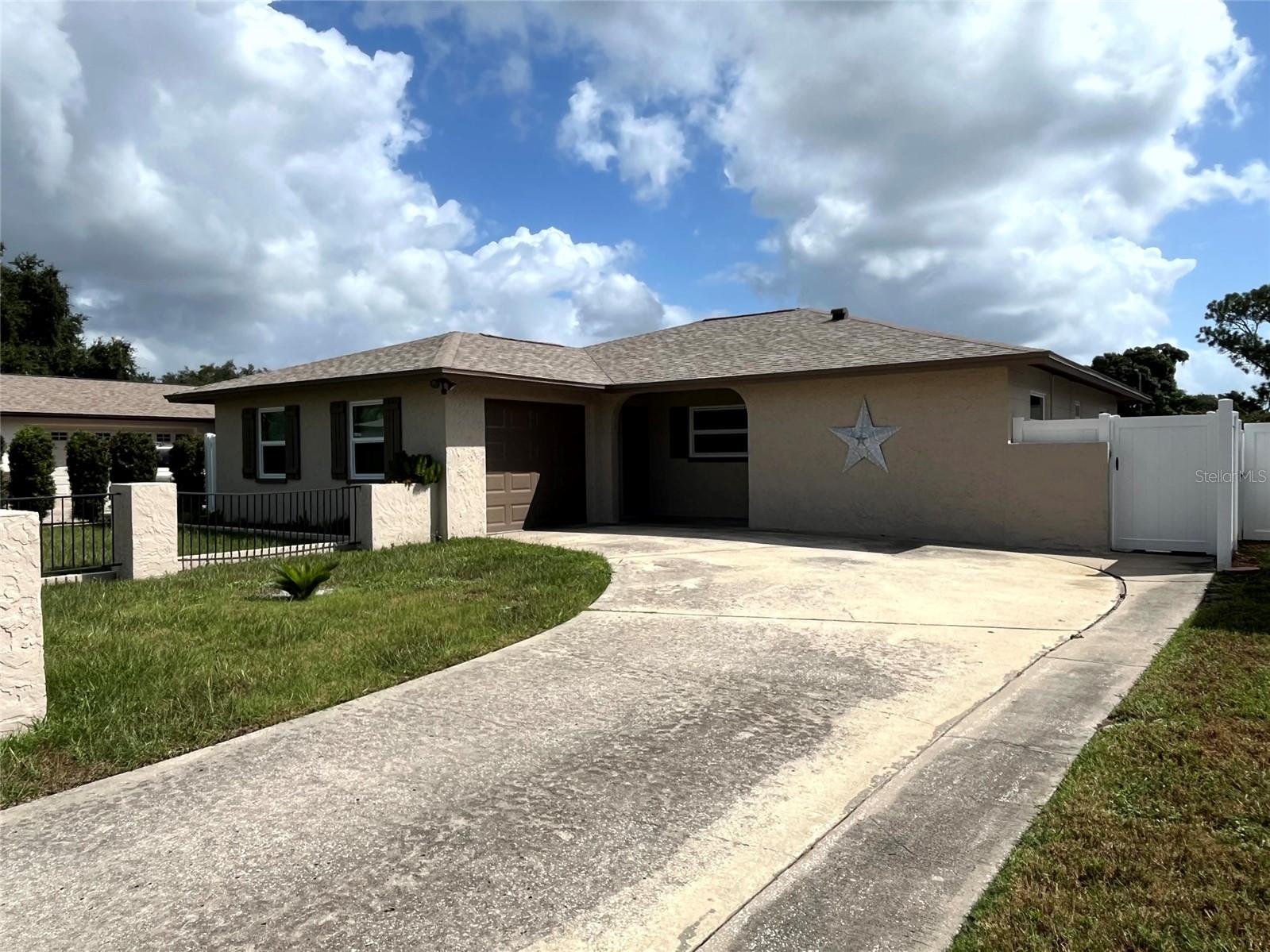 Details for 1403 Stonehaven Way, TARPON SPRINGS, FL 34689