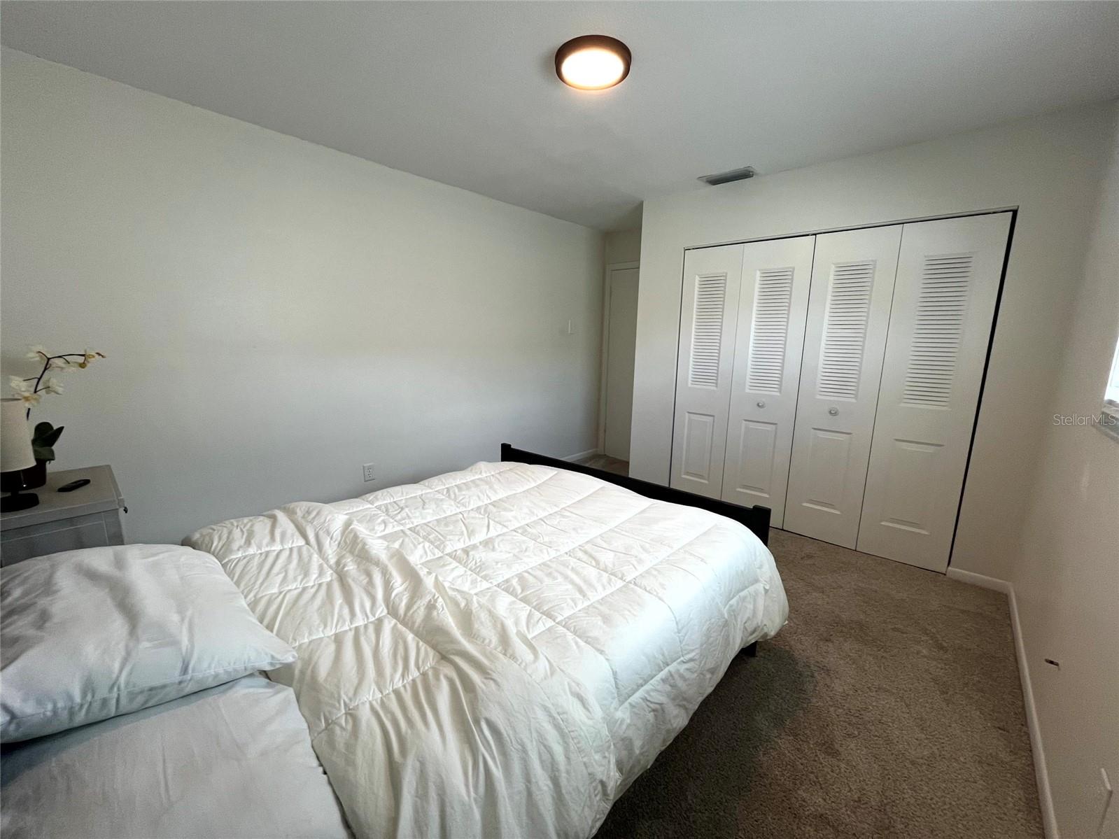 Image 22 of 29 For 1403 Stonehaven Way