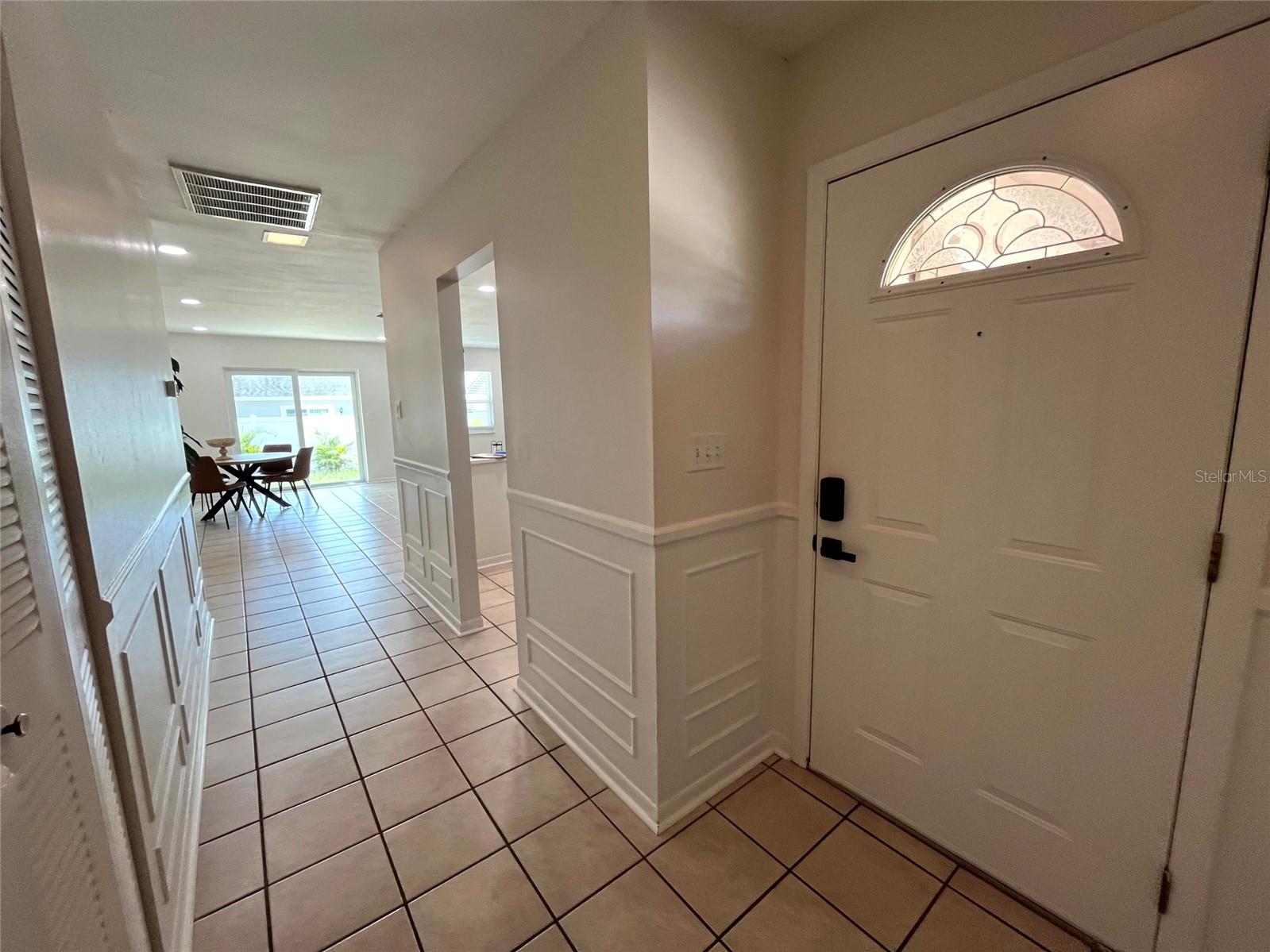 Image 23 of 29 For 1403 Stonehaven Way