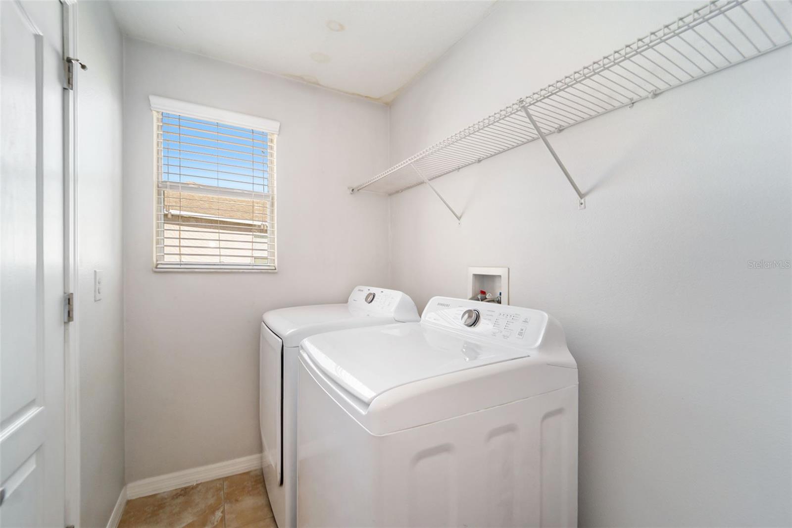 Image 28 of 32 For 1421 Tahoe Springs Court