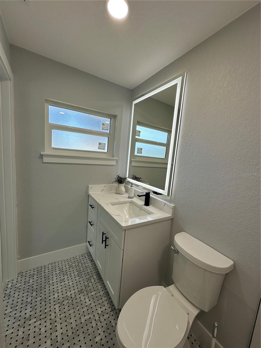 Image 17 of 38 For 9805 110th Lane