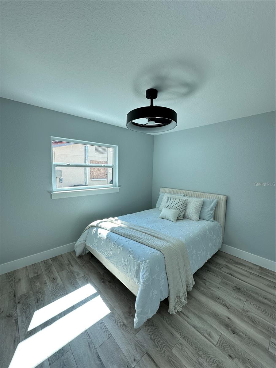 Image 20 of 38 For 9805 110th Lane