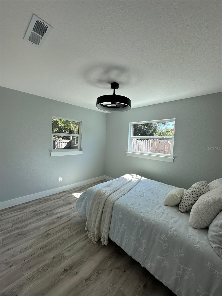 Image 23 of 38 For 9805 110th Lane