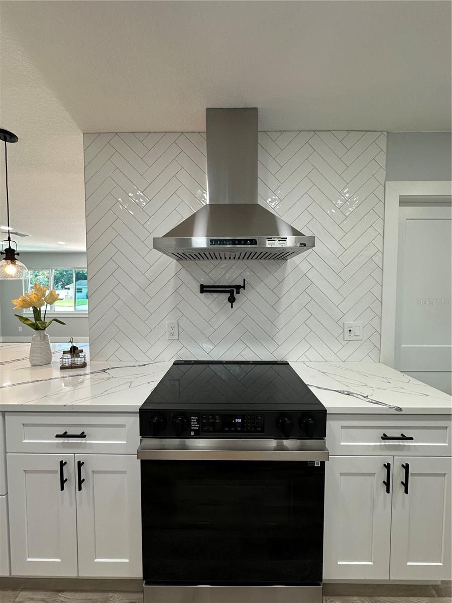 Image 29 of 38 For 9805 110th Lane