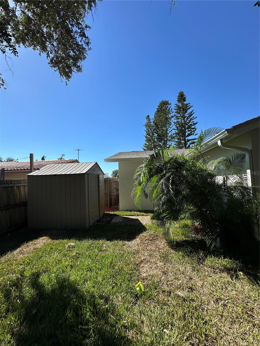 Image 34 of 38 For 9805 110th Lane