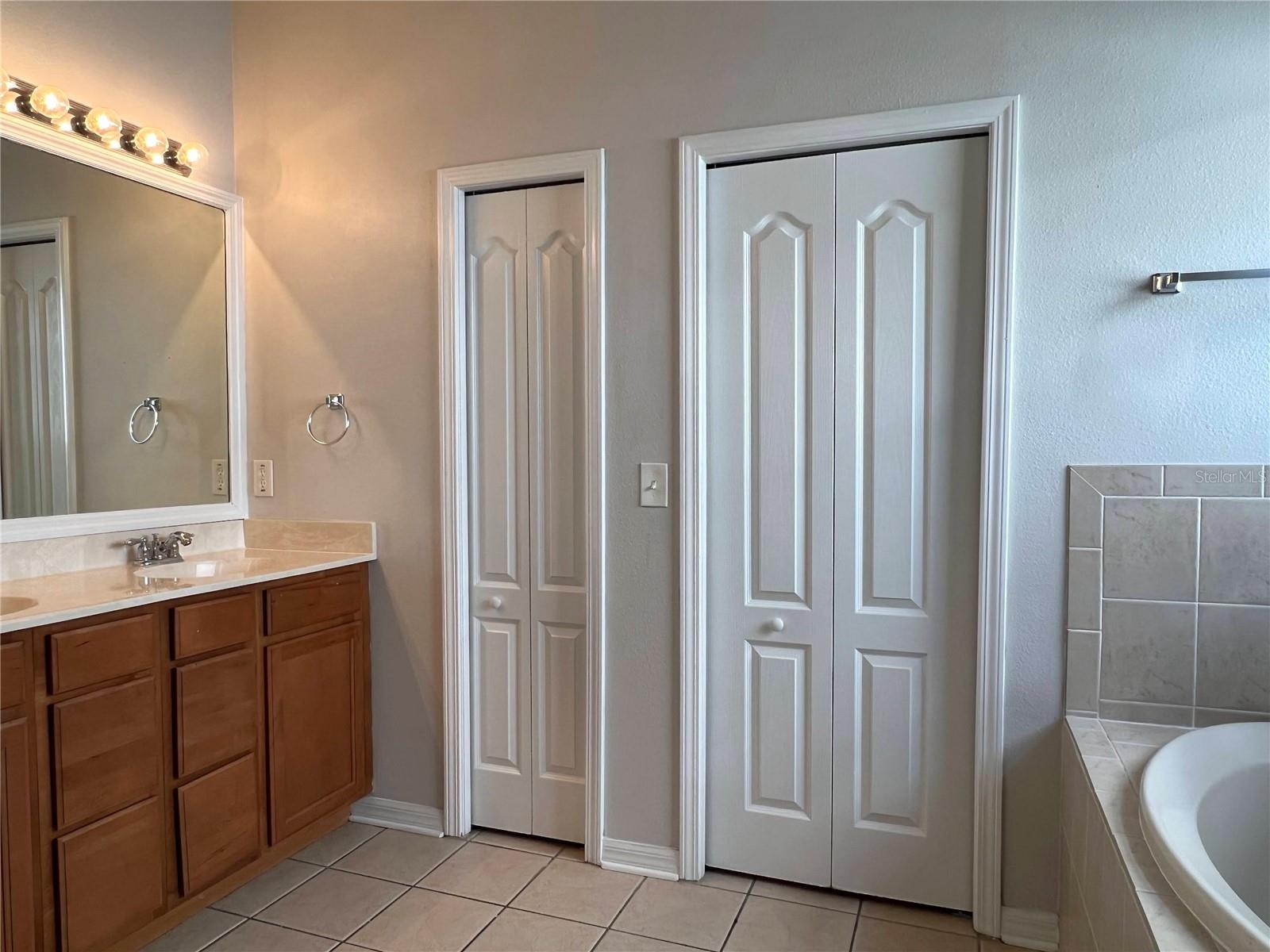 Image 28 of 52 For 16318 Bridgelawn Avenue