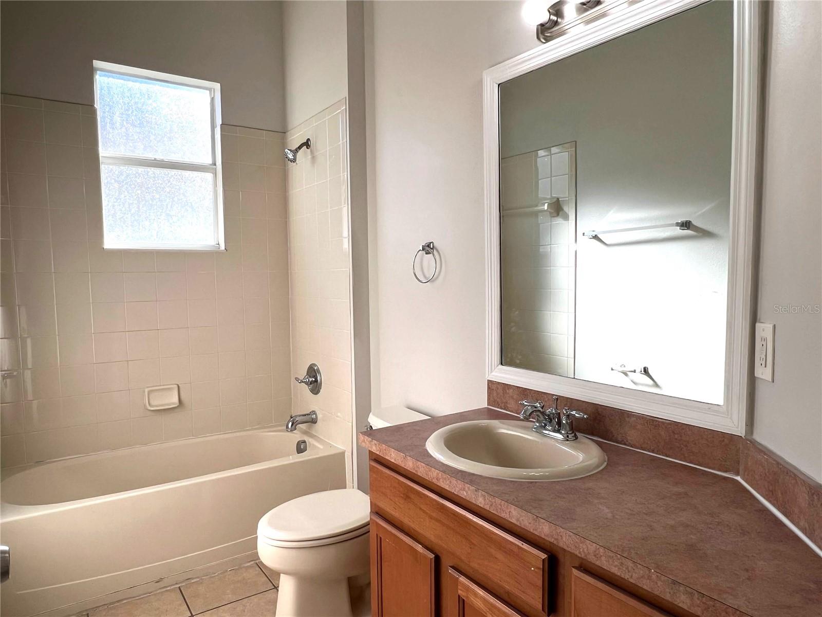 Image 35 of 52 For 16318 Bridgelawn Avenue