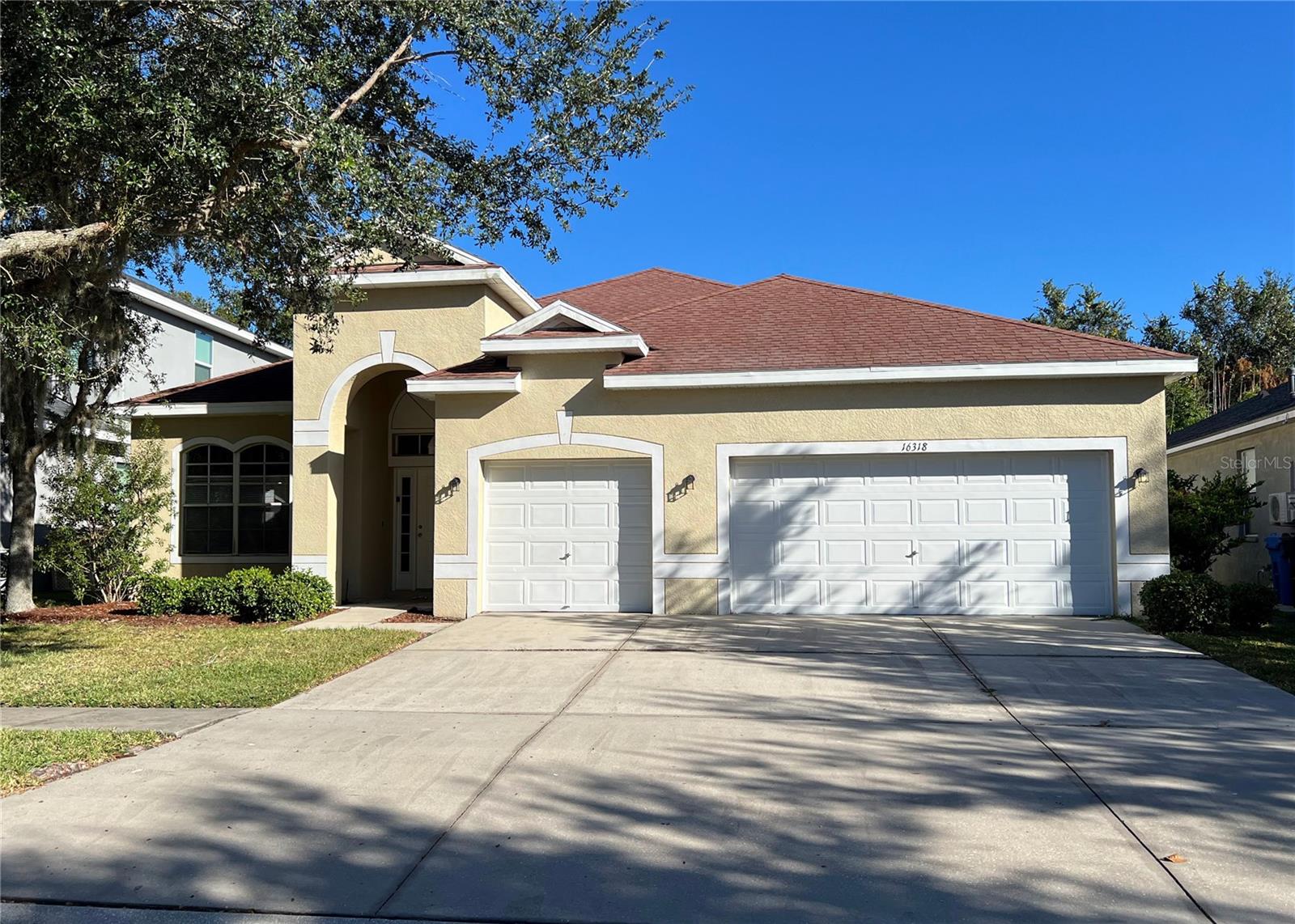 Image 4 of 52 For 16318 Bridgelawn Avenue