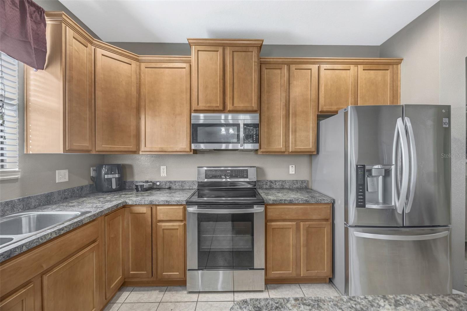 Image 12 of 39 For 9804 Carr Road