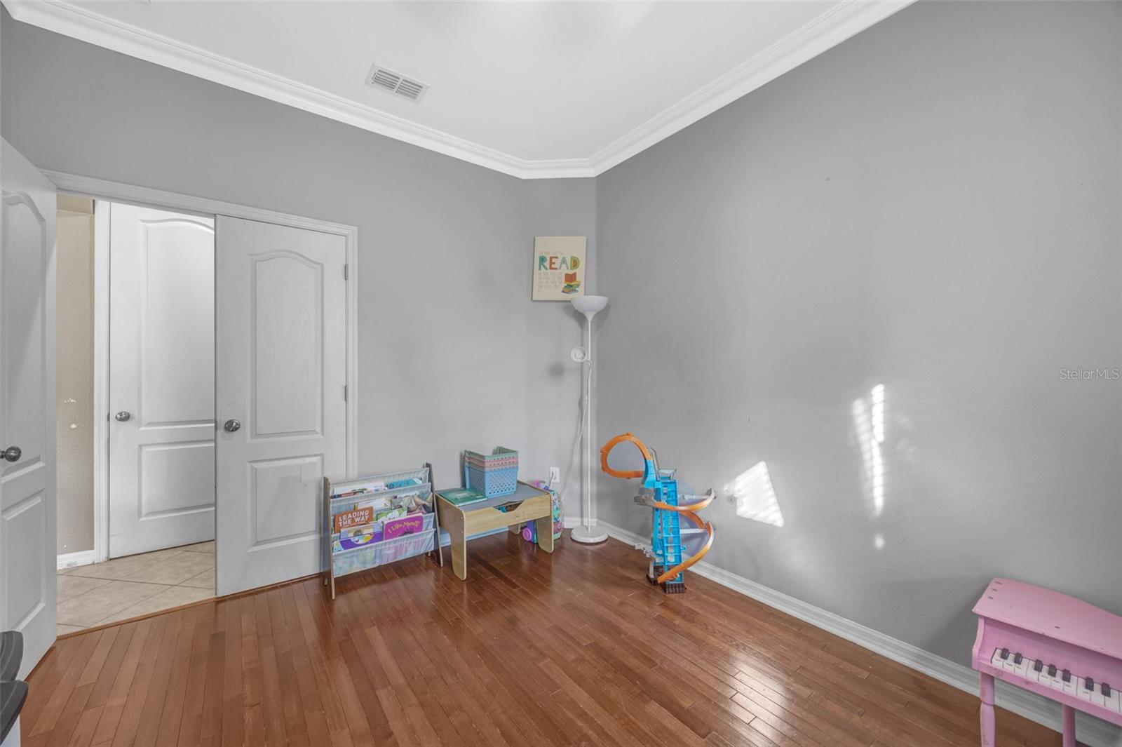 Image 26 of 39 For 9804 Carr Road