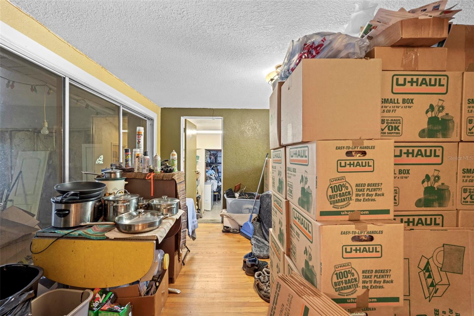 Image 28 of 46 For 3468 9th Avenue N