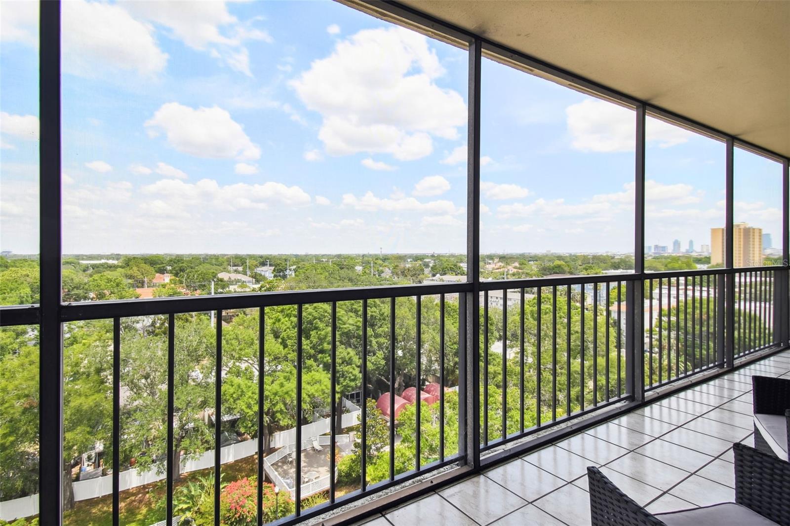 Image 22 of 32 For 3211 Swann Avenue 903