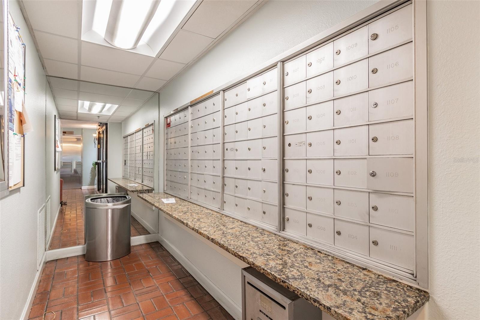 Image 29 of 32 For 3211 Swann Avenue 903