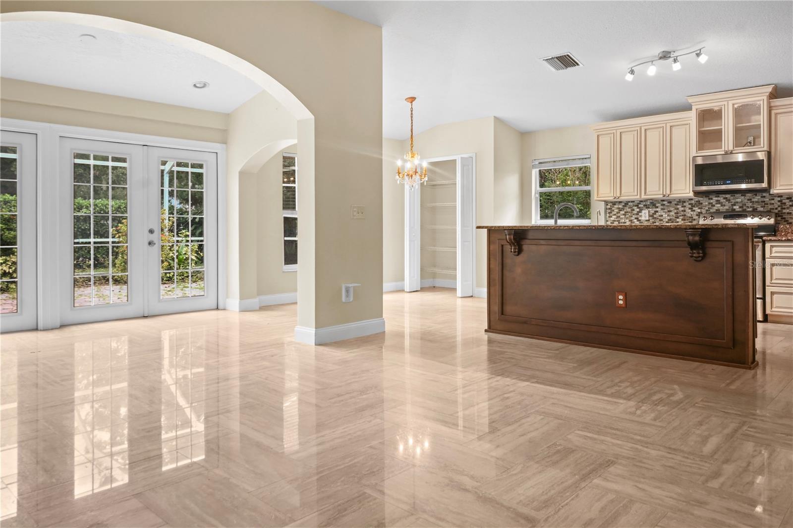 Image 10 of 43 For 9986 Stockbridge Drive