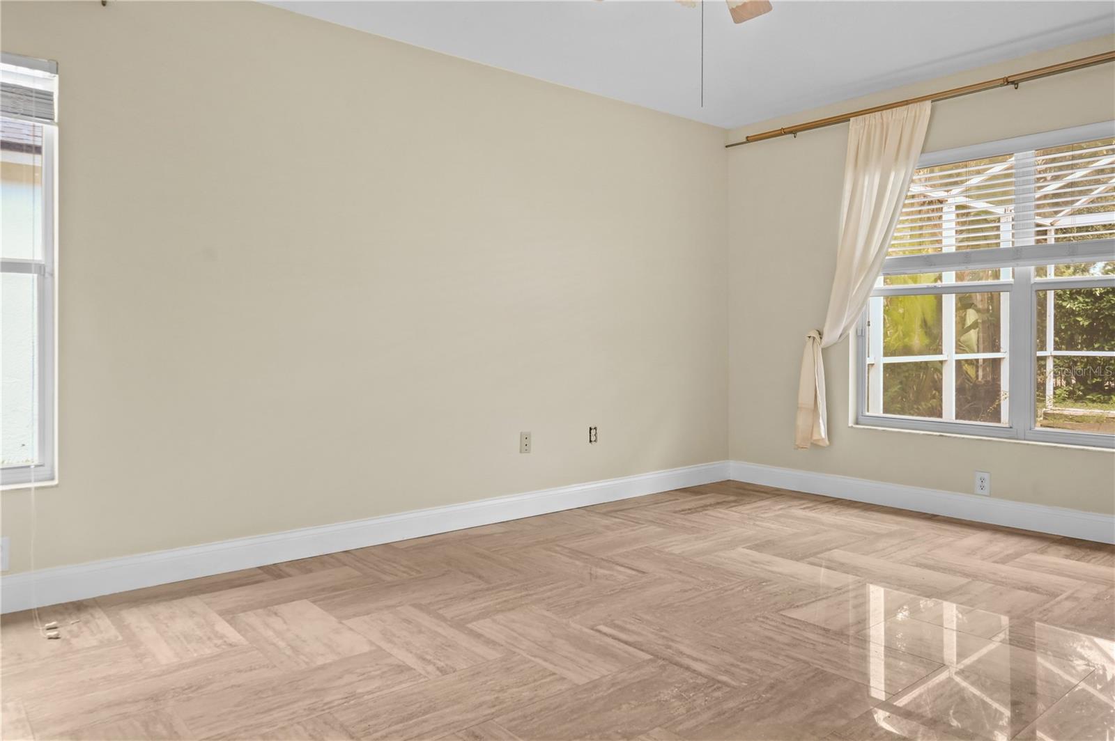 Image 12 of 43 For 9986 Stockbridge Drive