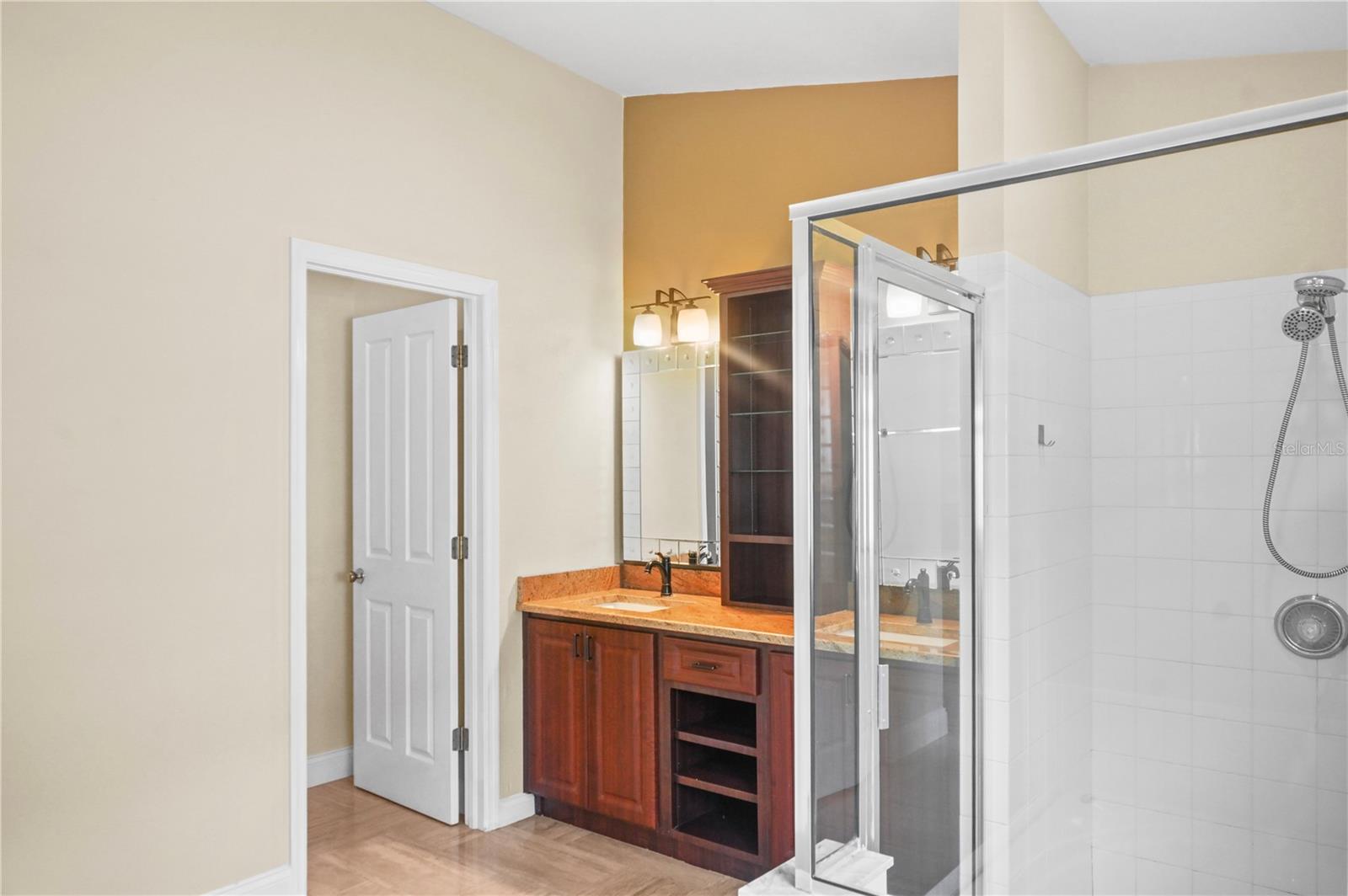 Image 18 of 43 For 9986 Stockbridge Drive