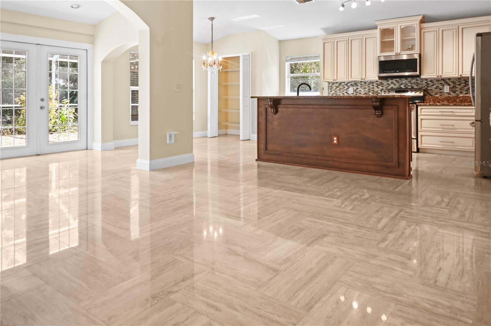 Image 2 of 43 For 9986 Stockbridge Drive