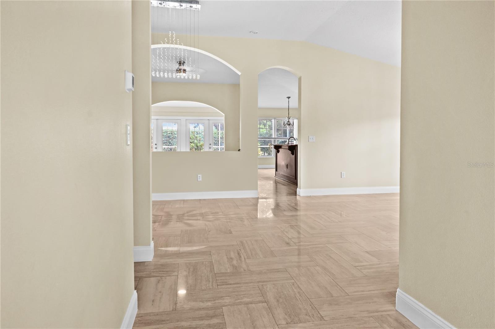 Image 23 of 43 For 9986 Stockbridge Drive