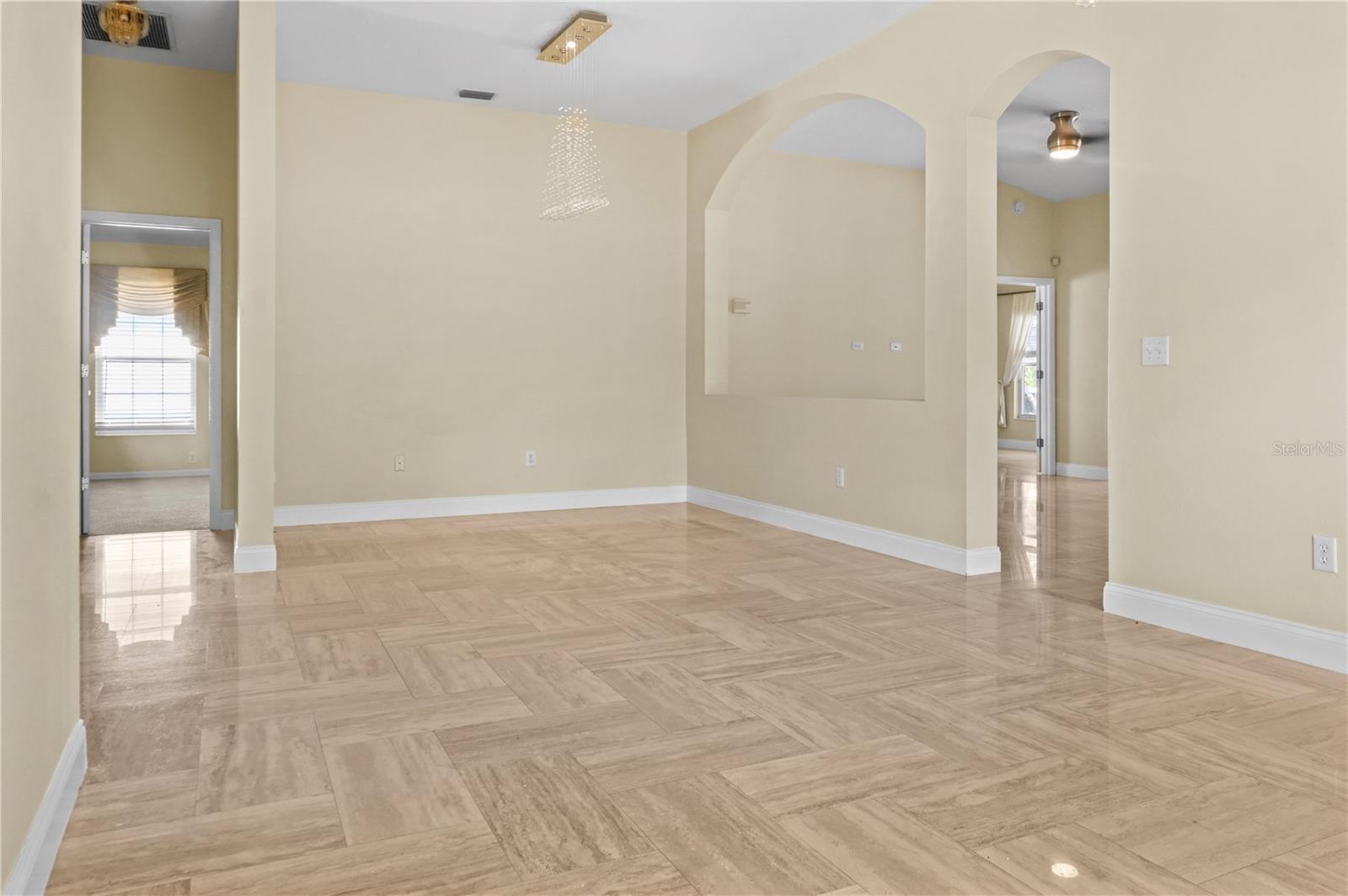 Image 30 of 43 For 9986 Stockbridge Drive