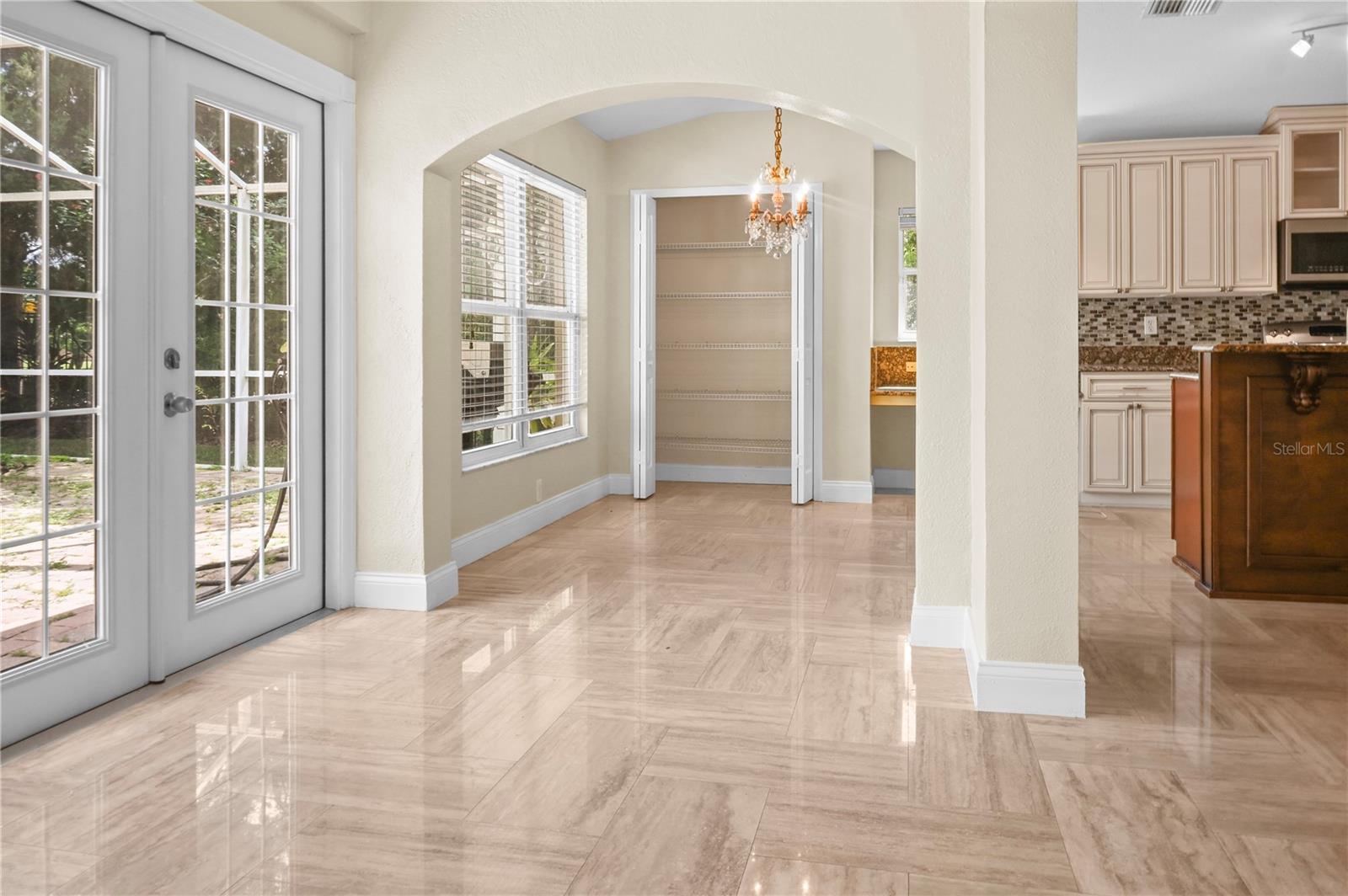 Image 6 of 43 For 9986 Stockbridge Drive