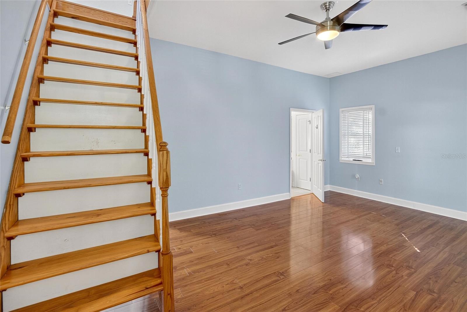 Image 39 of 72 For 1722 5th Avenue