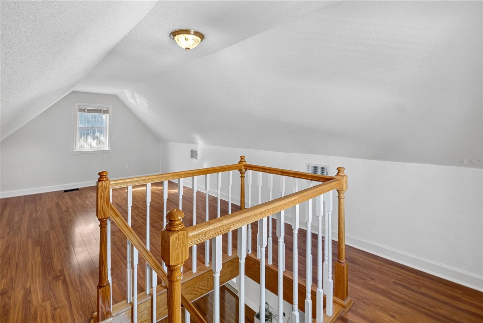 Image 47 of 72 For 1722 5th Avenue