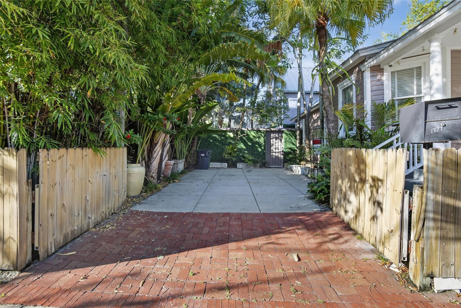Image 60 of 72 For 1722 5th Avenue