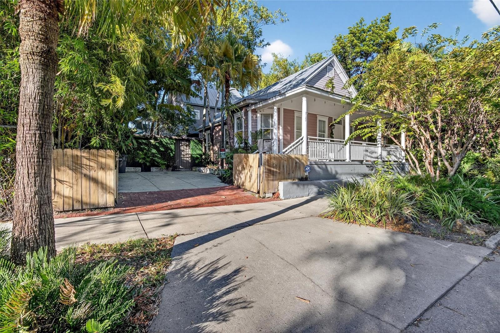 Image 64 of 72 For 1722 5th Avenue