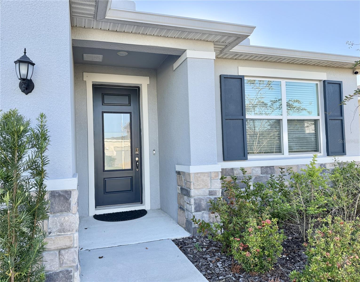 Image 2 of 39 For 9435 Sanders Park Place