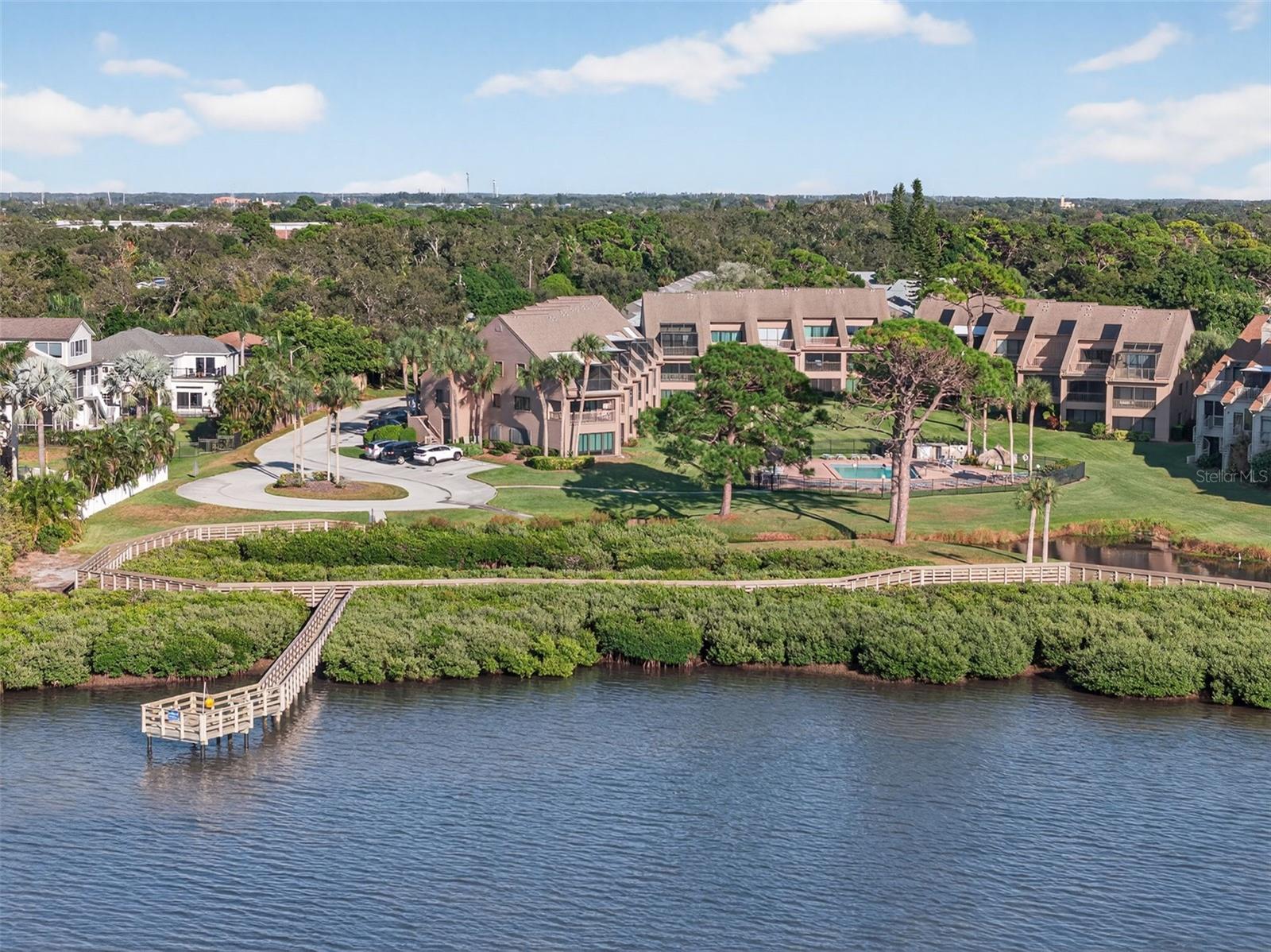 Image 44 of 49 For 321 Windrush Loop