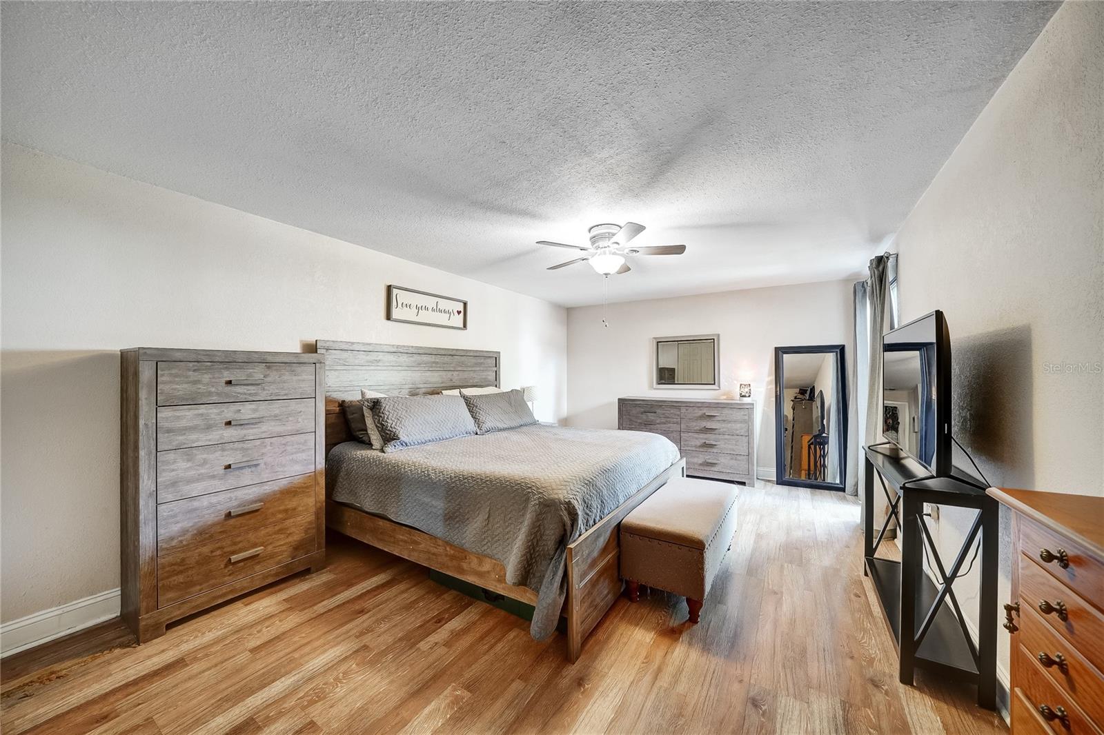 Image 10 of 15 For 3042 Hanna Court