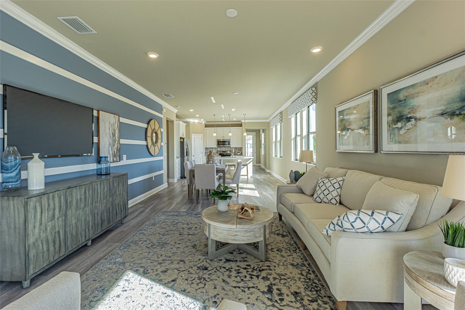 Image 7 of 23 For 9429 Highland Hills Drive