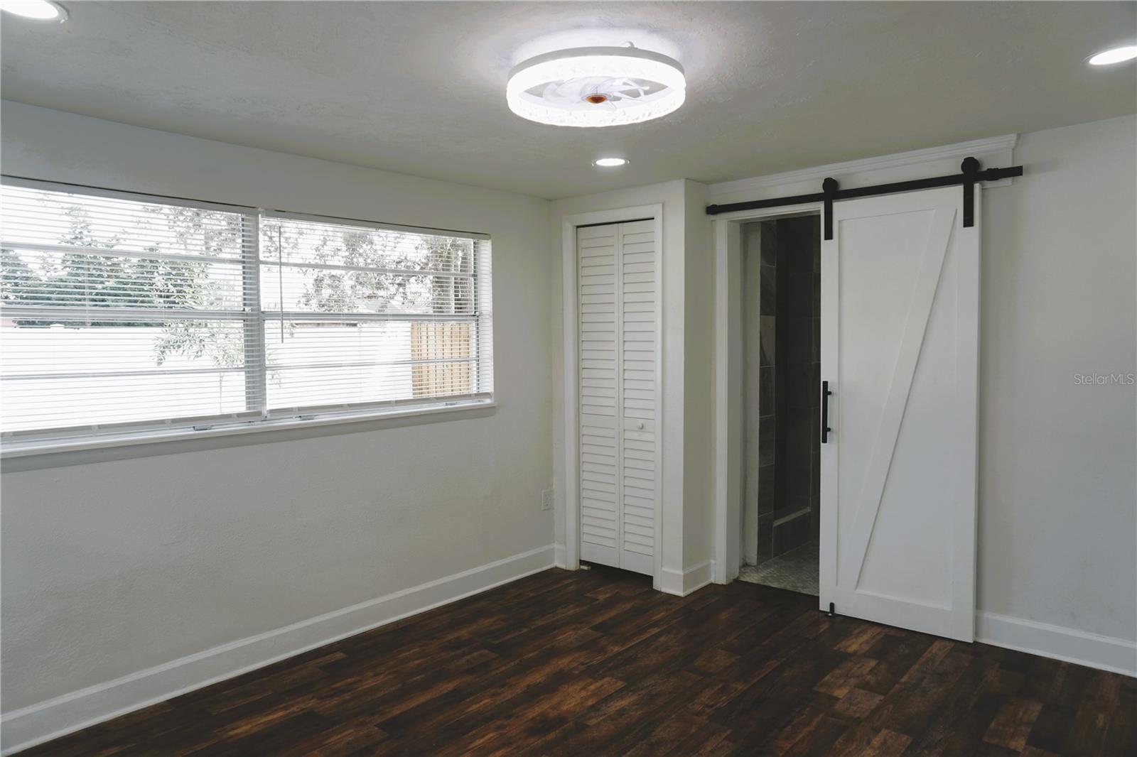 Listing photo id 20 for 1408 Jennings Drive