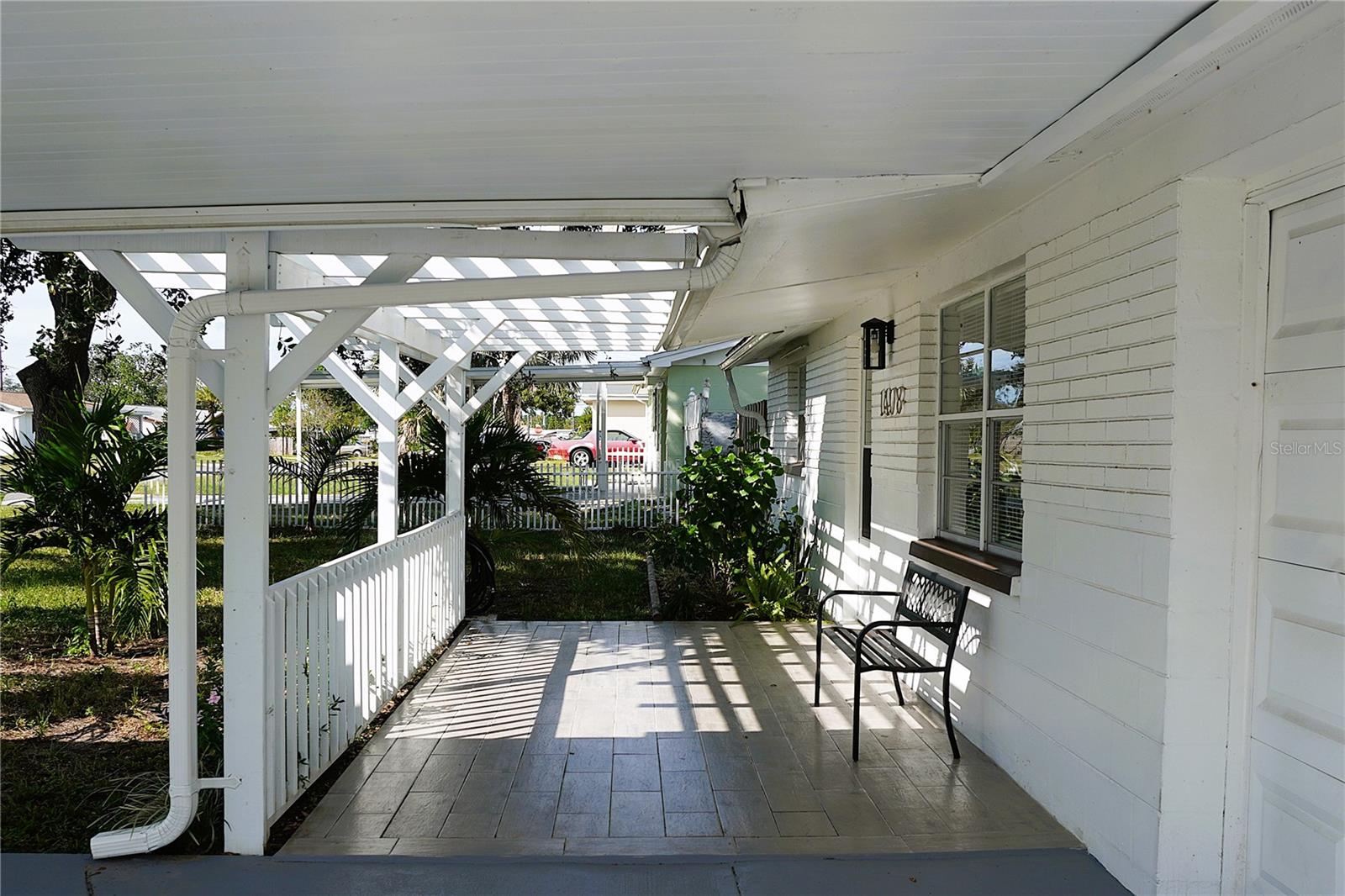 Listing photo id 1 for 1408 Jennings Drive