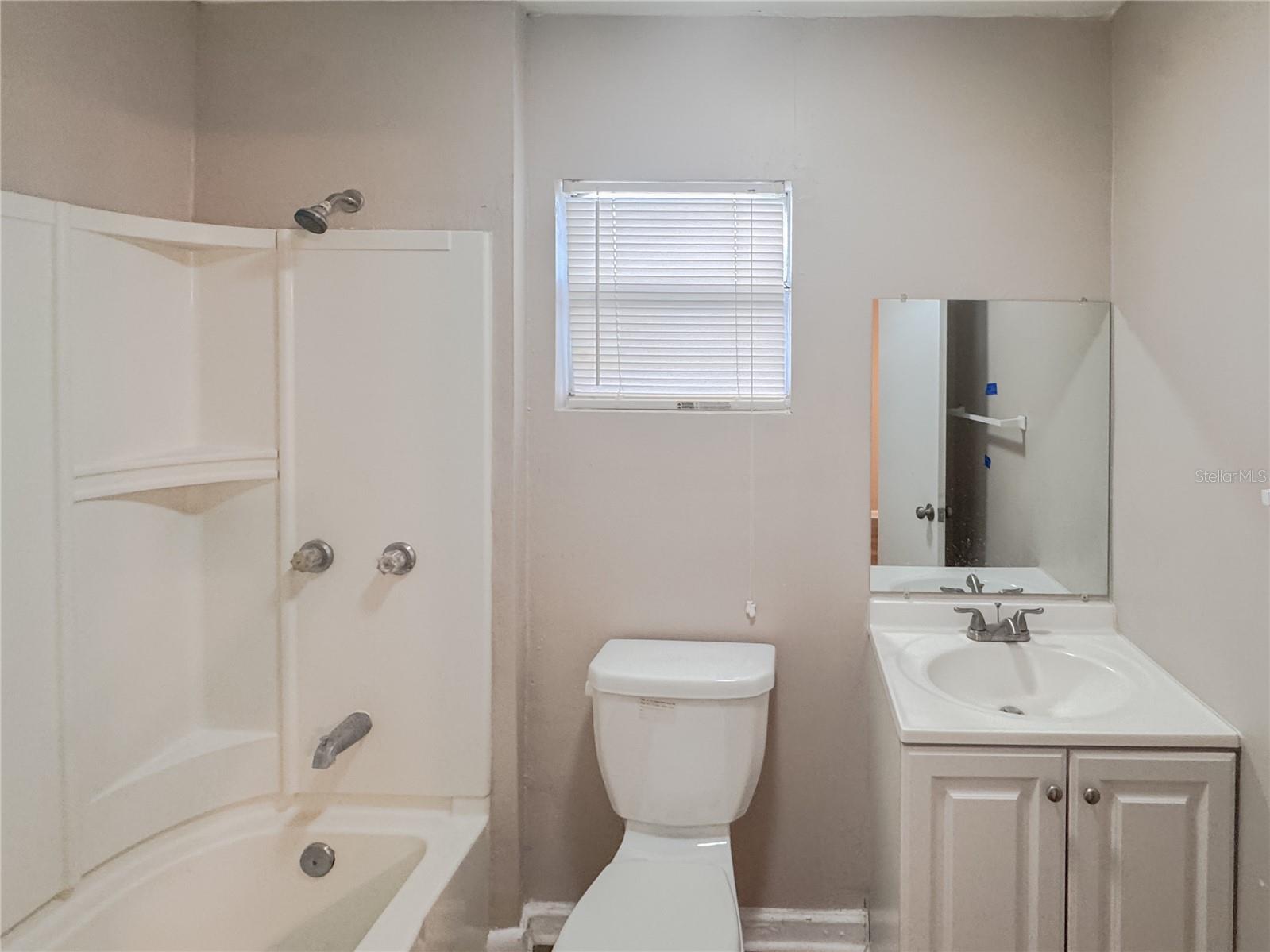 Image 11 of 16 For 1110 Vonderay Road