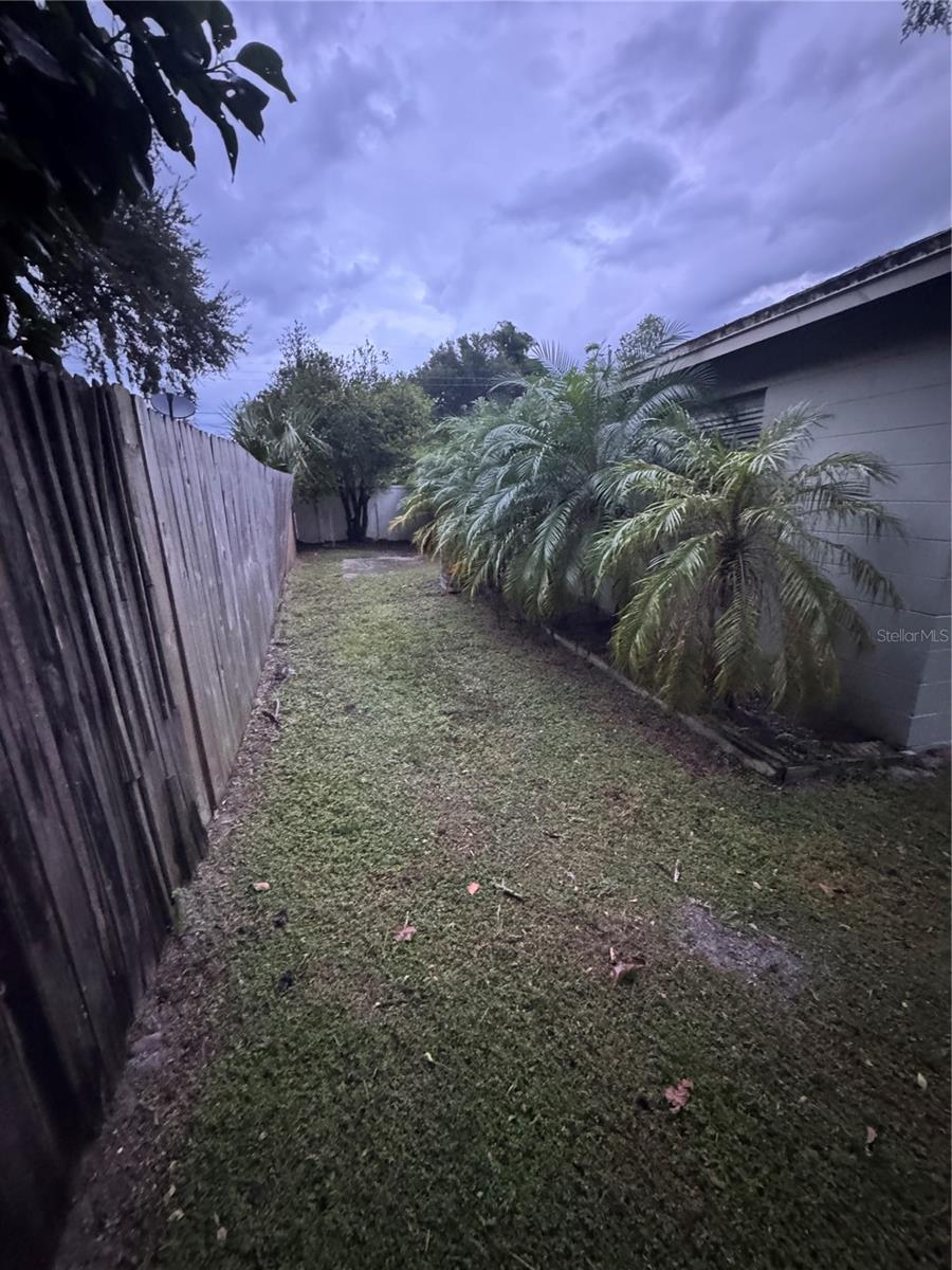 Image 15 of 16 For 1110 Vonderay Road