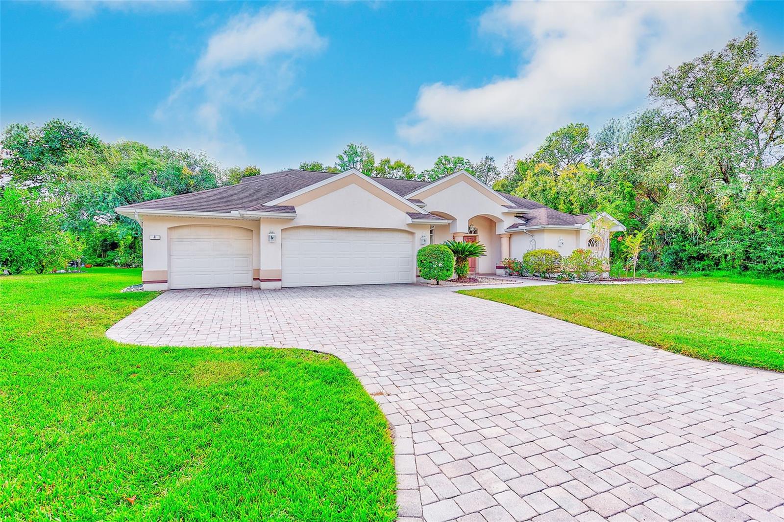 Image 2 of 83 For 4 Poppy Court