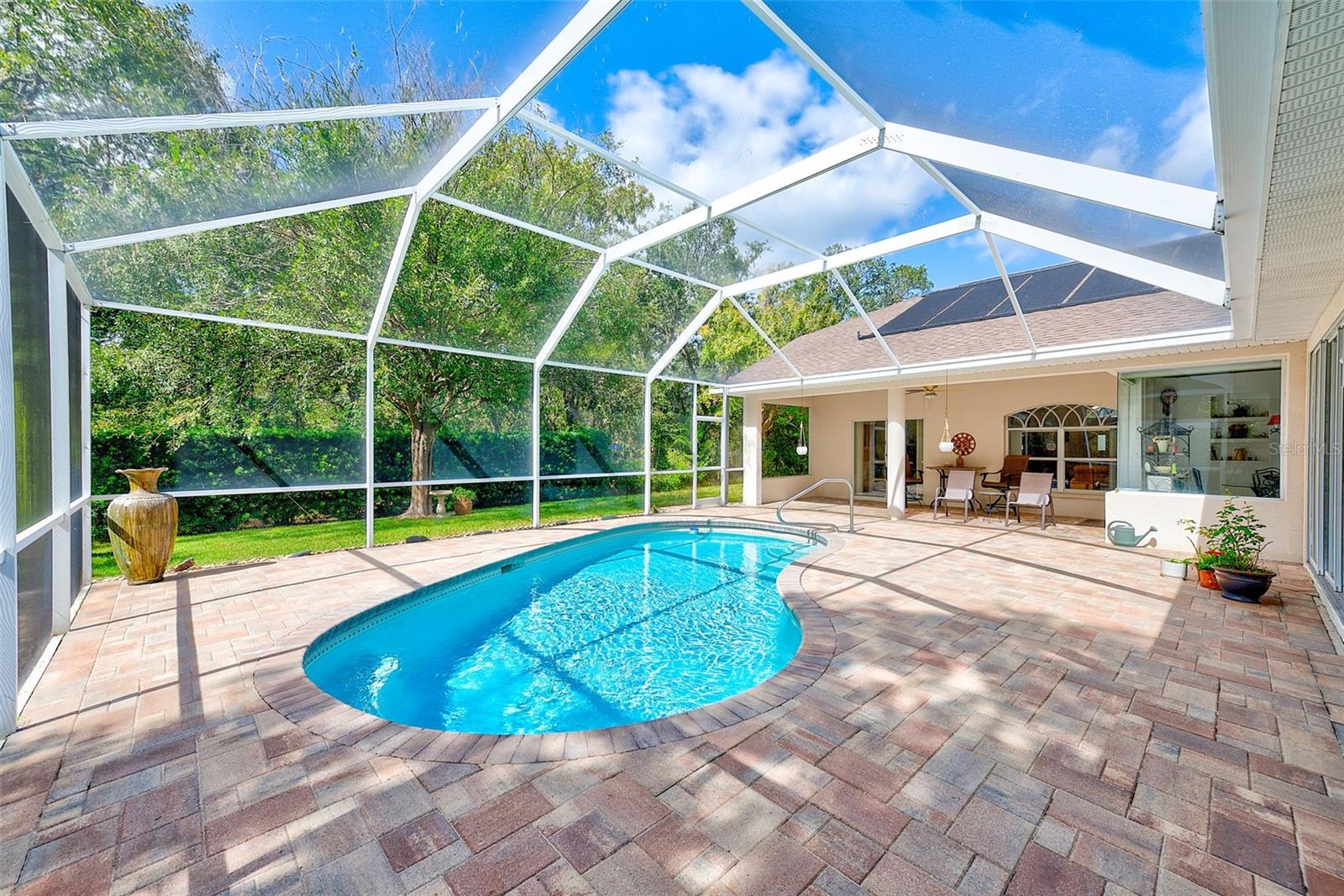 Image 39 of 83 For 4 Poppy Court