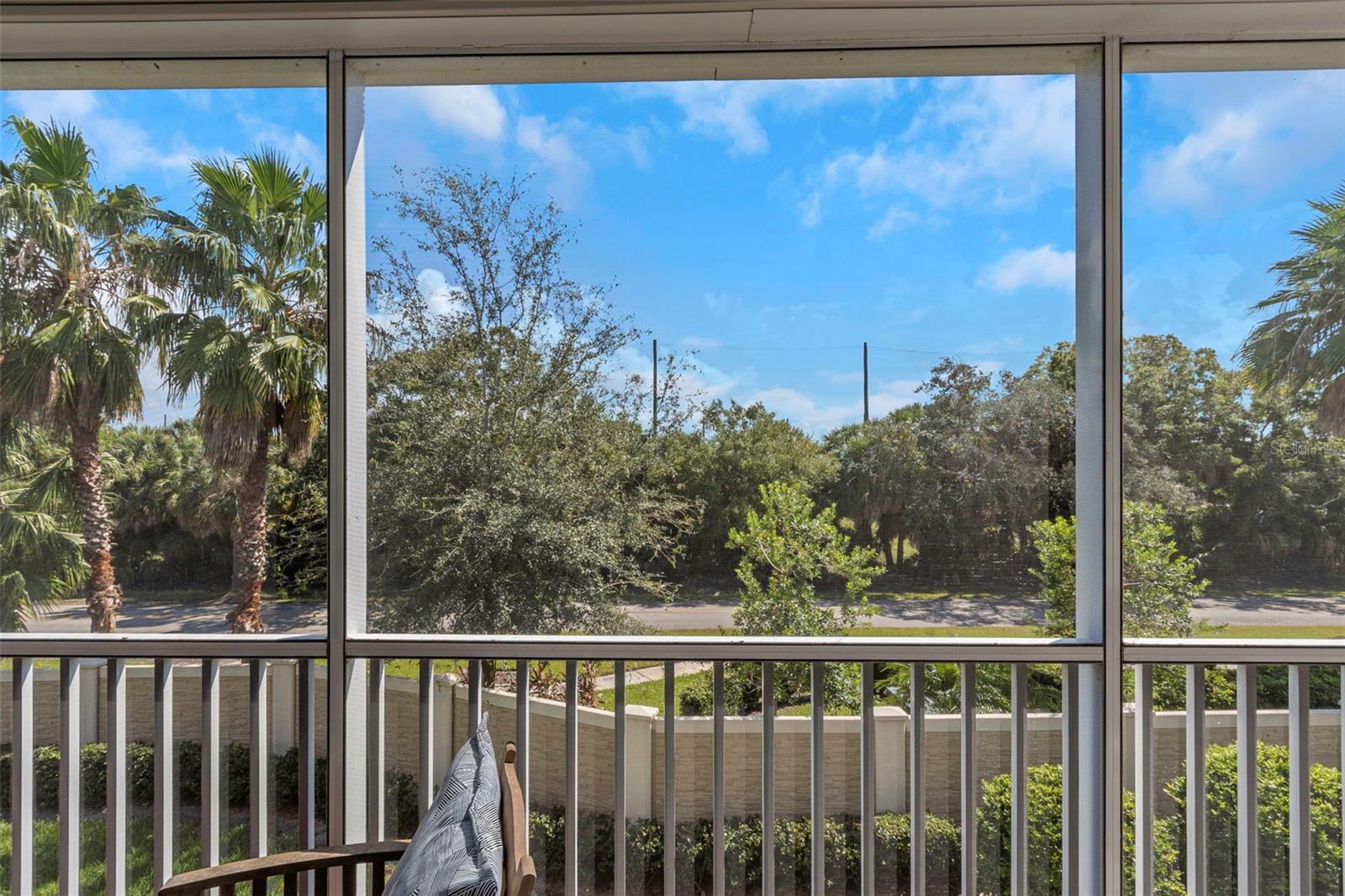 Image 17 of 36 For 4063 Rocky Shores Drive