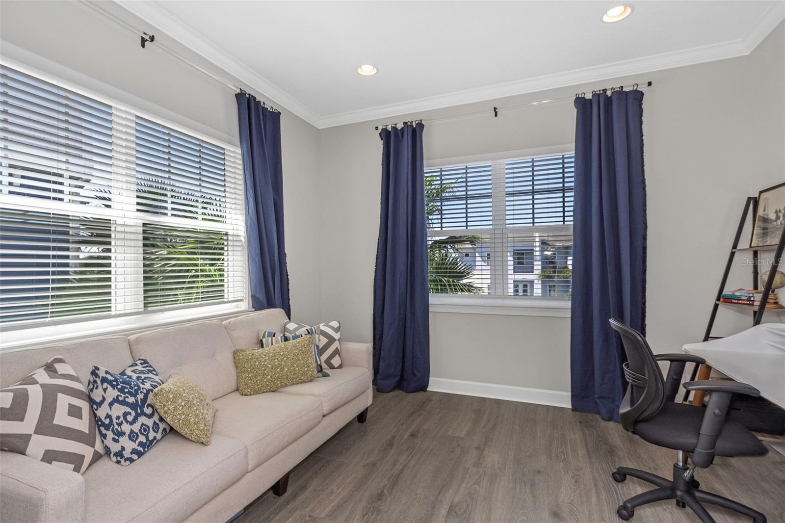 Image 18 of 36 For 4063 Rocky Shores Drive