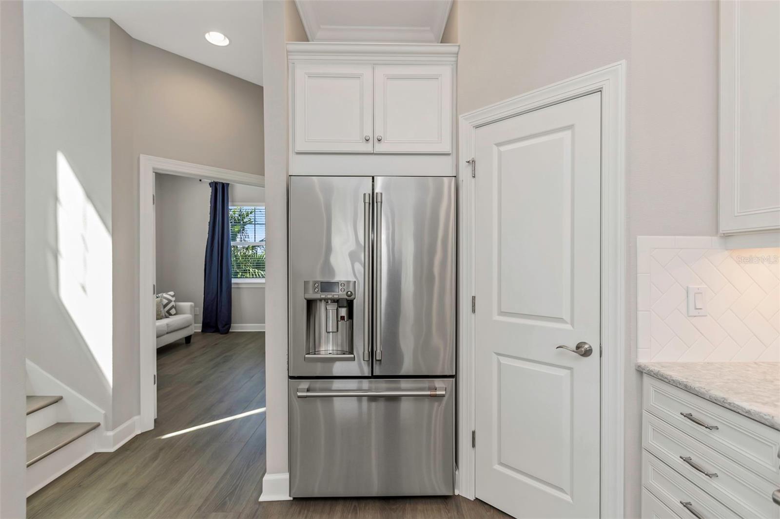 Image 7 of 36 For 4063 Rocky Shores Drive