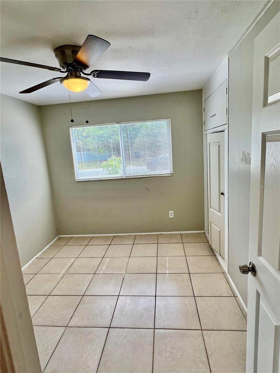 Image 13 of 30 For 7115 Orpine Drive N