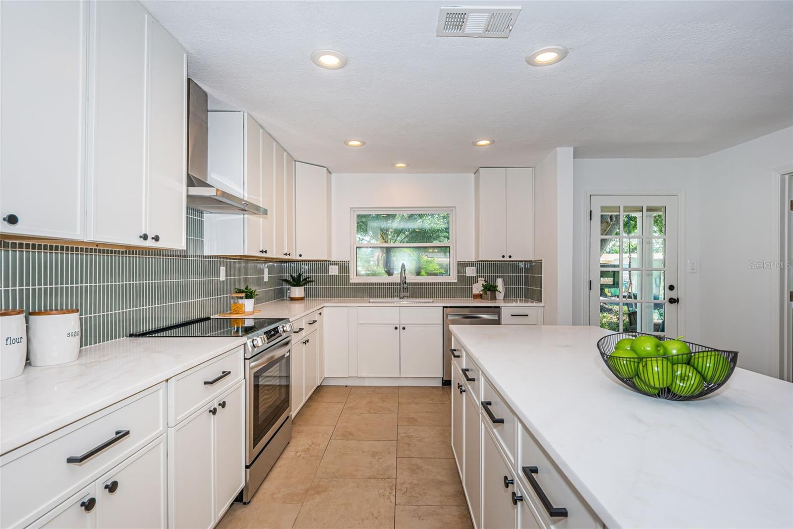 Image 14 of 42 For 4106 Fielder Street