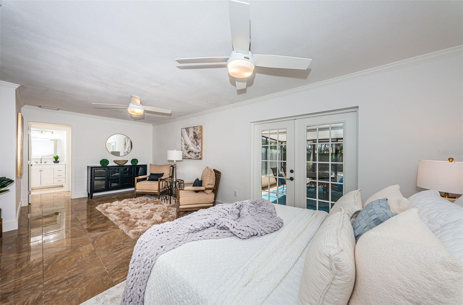 Image 21 of 42 For 4106 Fielder Street
