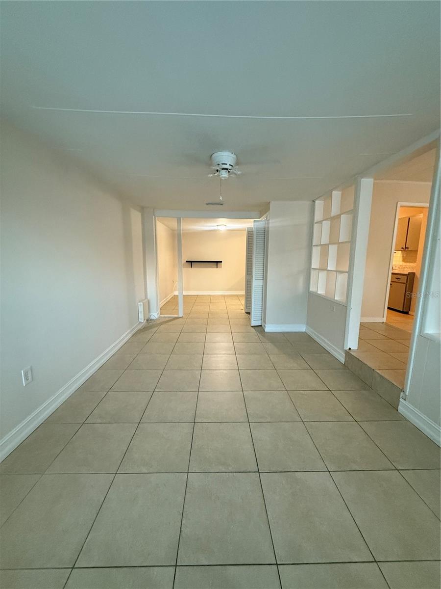 Image 3 of 16 For 3619 Hesperides Street